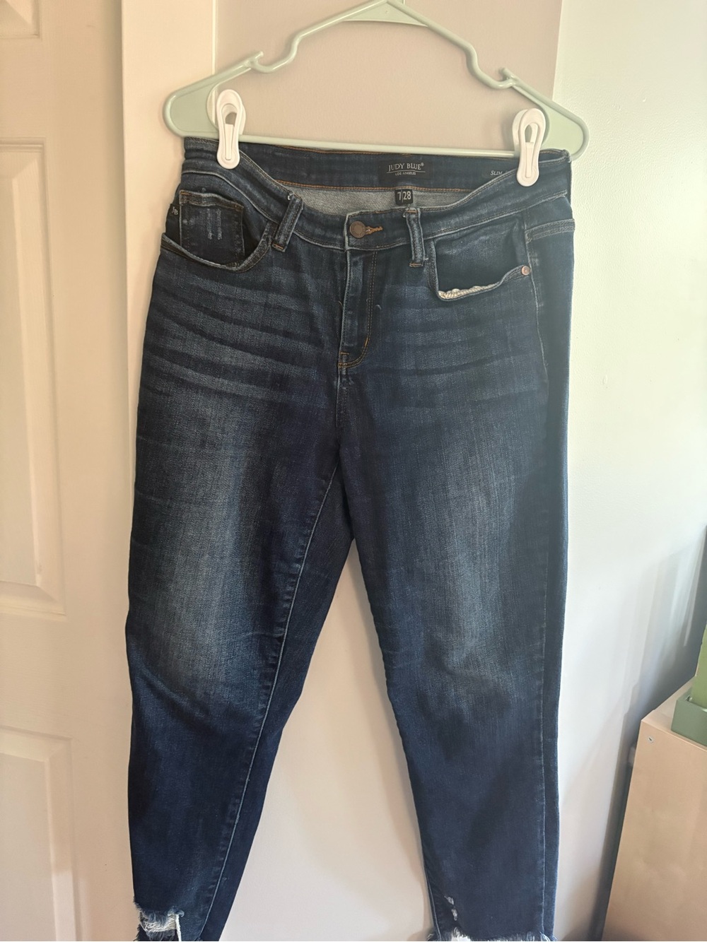 Judy Blue Women's Mid-Dark Wash Distressed Skinny Jeans